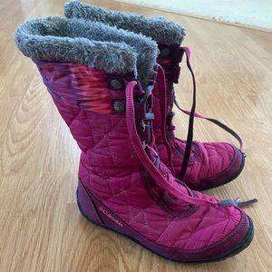 Girl’s Size 2 Columbia Snow Boots